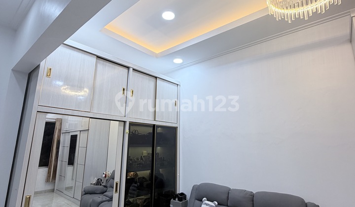 For Sale: House at Diconcerto Golf Island, PIK