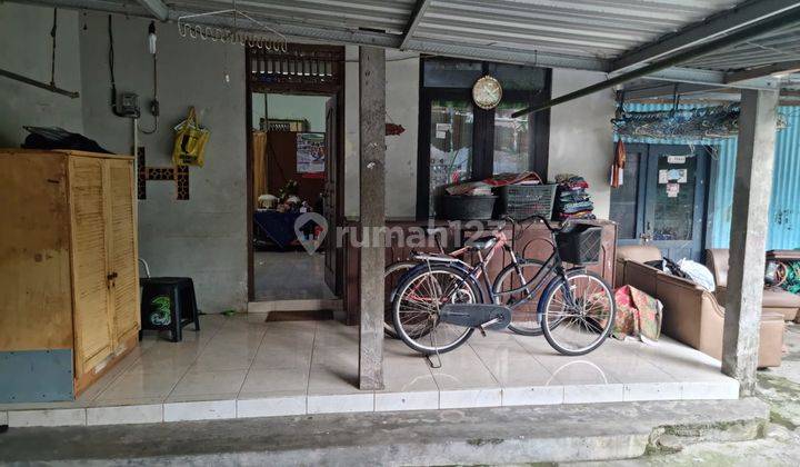 Rumah Luas Dan Strategis di Kadipiro, Banjarsari, Solo 4