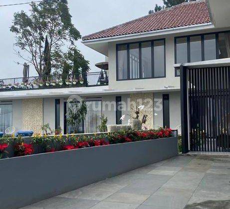 Rumah Villa di Lembang Dekat Dengan Tempat Rekreasi 1