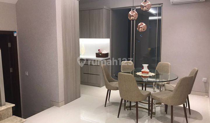 Rumah 2 Lantai cantik siap huni full renovasi dibantu nego sampai deal 2