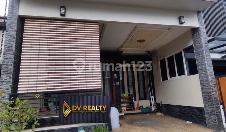 Sell Semifurnished House in Cibubur Residese, Jatisampurna Sell Semifurnished House in Cibubur Residese, Jatisampurna