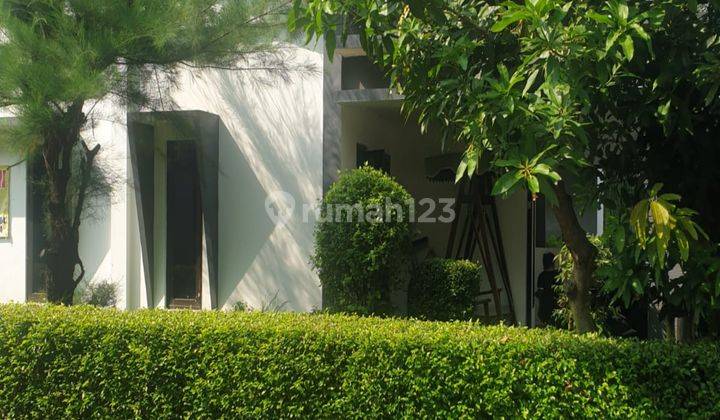 tampak depan jual rumah bagus hook  di