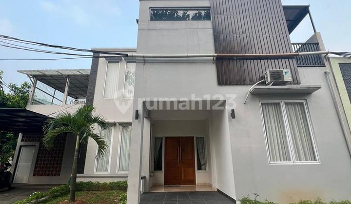 For Sale Fully Furnished House with Good Specifications in Cibubur Country 2