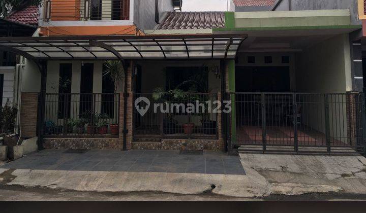 Jual Rumah  Bagus di Villa nusa indah 3 cibubur, Cibubur 1