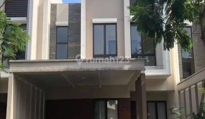 Jual Rumah Siap Huni di Podomoro golf view cibubur, Cibubur 1