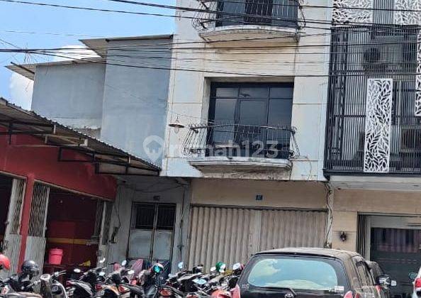 Ruko 3 Lantai di Raya Ngagel Nol Jalan Raya 2