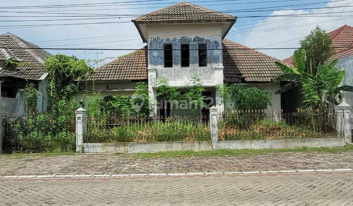 Rumah Hitung Tanah Nirwana Eksekutif Row Jalan Lebar 1