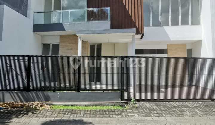 Dijual Rumah Baru Gress Citraland Utama Dekat Gwalk