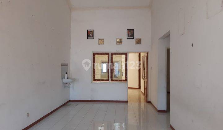 Disewakan Rumah Taman Pondok Indah Wiyung Surabaya 2