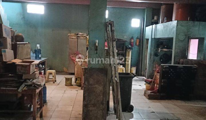 Dijual Rumah Usaha Raya Menganti Wiyung Area Komersil 2