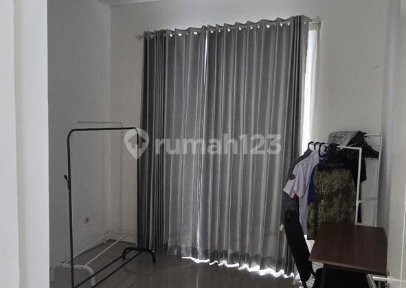 Dijual Rumah Royal Residence Wiyung Surabaya Barat Dekat Dengan Graha Family, Dian Istana, Wisata Bukit Mas, Citraland, Pakuwon Indah, Pakuwon Mall 2