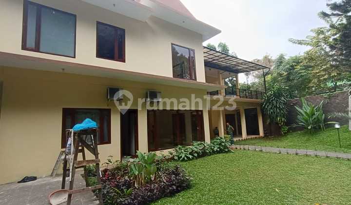 Disewakan Rumah Siap Huni Akses Jln Utama Cocok Utk Kantor Kemang Jkt Selatan