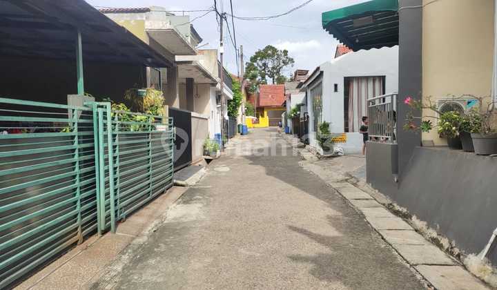 4.Dijual Rumah Bagus Siap Huni 2 Lantai. di Perumahan Pondok Pucung
