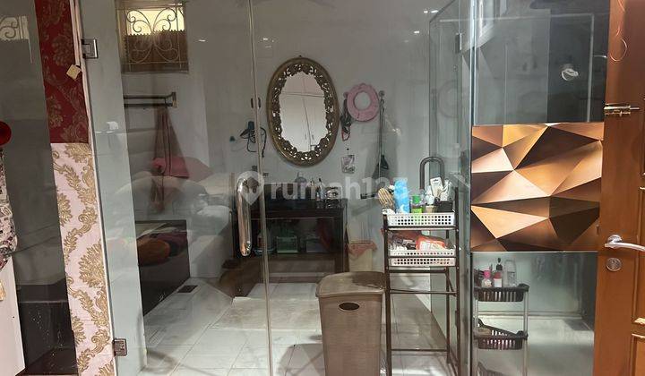 DIJUAL  RUMAH MODEL CLASIC (Semi Furnished /Siap Huni) TEBET UTARA  JAKARTA SELATAN 
 2