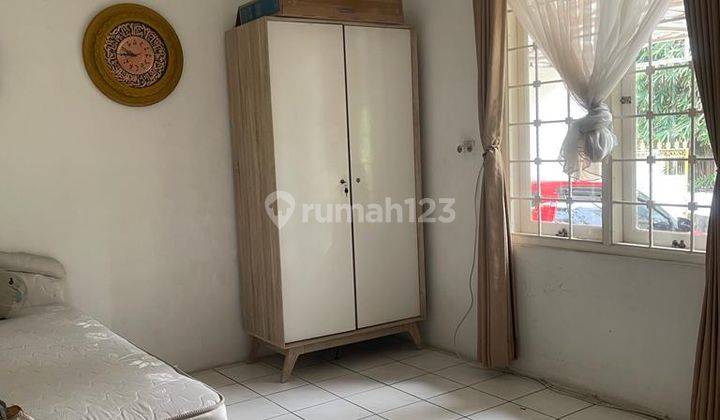 DIJUAL/DISEWAKAN RUMAH TUA (JUAL HITUNG TANAH ) 2