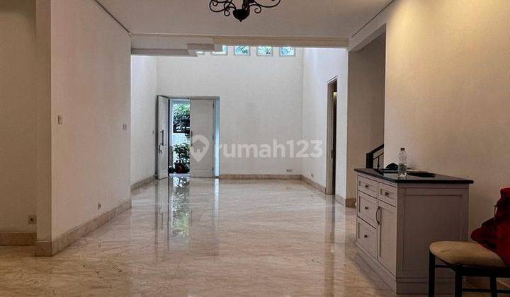 Dijual Cepat Rumah 2 lantai di Menteng - Jkt Pusat di  2