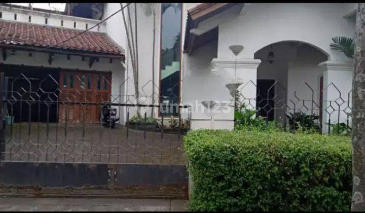 19-70
DIJUAL RUMAH (Siap Huni) LOKASI PREMIUM DI JL.METRO ALAM PONDOK INDAH JAKARTA SELATAN p 2