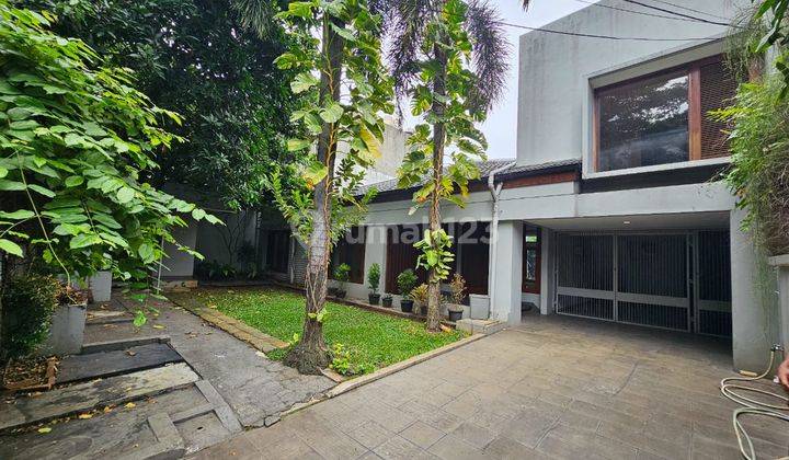 DISEWA RUMAH (Siap Huni/ Semi Furnished) AREA SENOPATI ADA POOL JL. KERTANEGARA KEBAYORAN BARU JAKARTA SELATAN 2