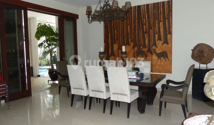 4. For Sale Luxury House Jakarta Selatan. 4. For Sale Luxury House Jakarta Selatan.