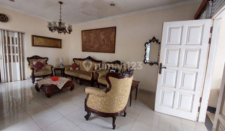 Dijual Rumah Tua Hitung Tanah Kebayoran Baru Jakarta Selatan.  1