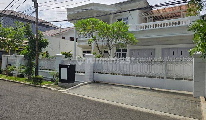 02. For Rent Rumah Mewa Siap Huni Di Mega Kuningan 2