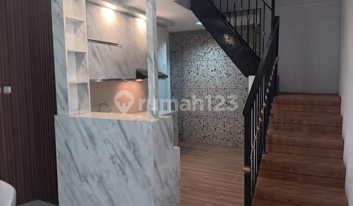 For Sale Nice House Ready to Live In, Renovated Plot 3 Duren Sawit