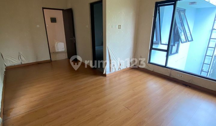 22. Dijual Rumah Dalam Komplek Tamarind Land Lebak Bulus 