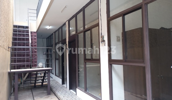 Dijual Rumah Kost Exclusif Baru Di Jakarta Timur. Dijual Rumah Kost Exclusif Baru Di Jakarta Timur.