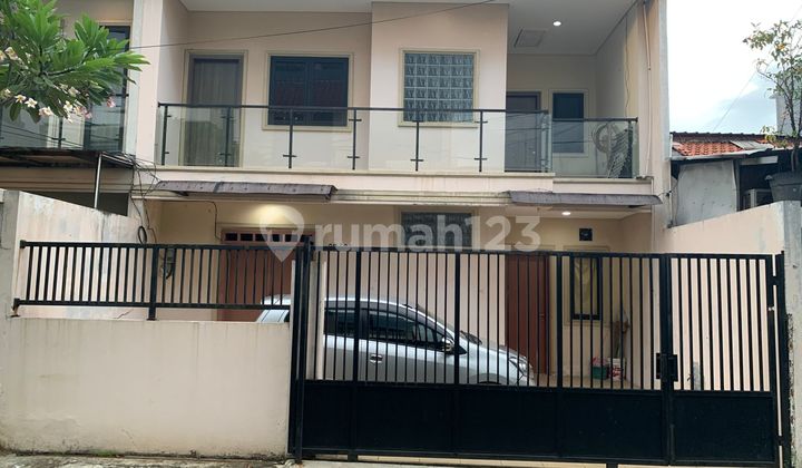 4.Dijual Rumah Bagus Puri Kembangan Siap Huni.