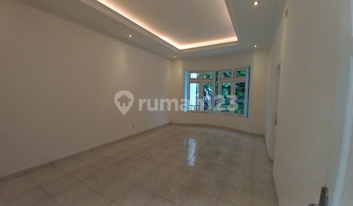 For Sale New Mdl Classic House in Durensawit East Jakarta 2