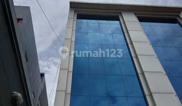 10. For Rent: Kebon Jeruk Shop House, West Jakarta