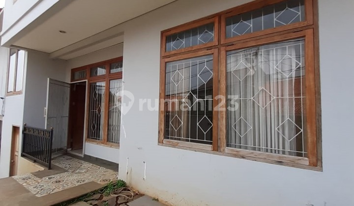 15. For Sale Ready-to-Occupy Corner House in Radio Dalam, South Jakarta 2