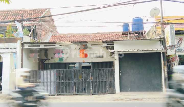 Rumah Untuk Ruang Usaha Di Jalan Raya Terusan Kopo Katapang Shm