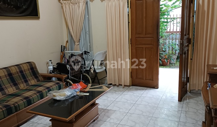Dijual Rumah Murah Terawat di Sarijadi Bandung 2