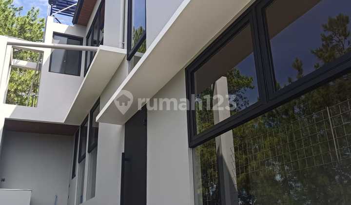 Dijual Rumah Baru View City Di Setiabudi Regency Bandung 1