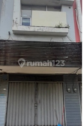 Sold Very Cheap, Shop House at Pasar Modern Batununggal Bandung 2