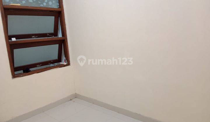 Ruang Usaha di Pitara Raya, Cipayung, Depok 5