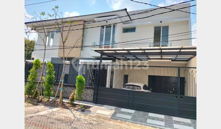 Rumah Baru Babatan Mukti Wiyung | Hook | Row 3 Mobil | Dekat Unesa | Minimalis Rumah Baru Babatan Mukti Wiyung | Hook | Row 3 Mobil | Dekat Unesa | Minimalis