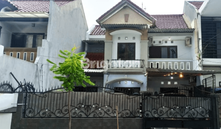 RUMAH MEDITERAN 2 LANTAI DI GALAXY BUMI PERMAI 1