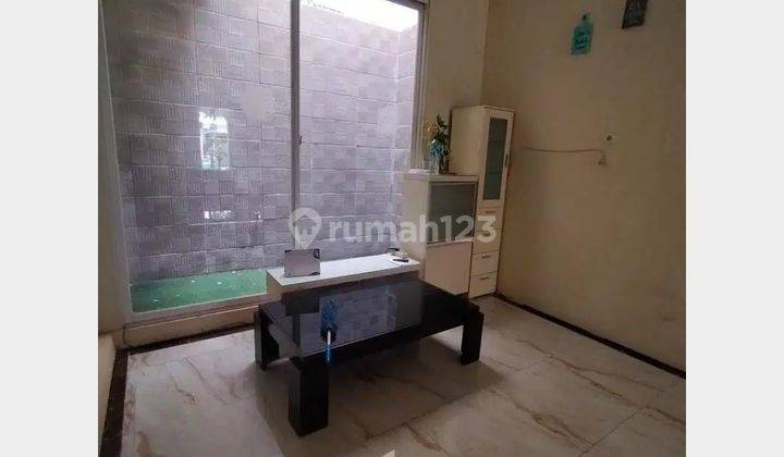 Royal Residence - rumah minimalis furnished dekat UNESA Sekolah Ciputra
