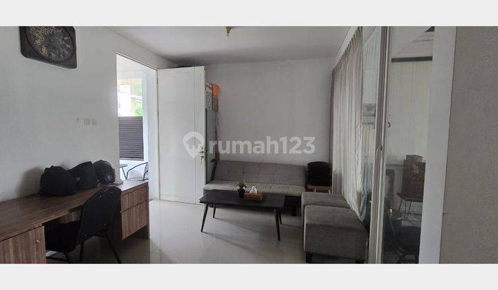 Royal Residence Wiyung cluster Harewood - rumah minimalis halaman luas