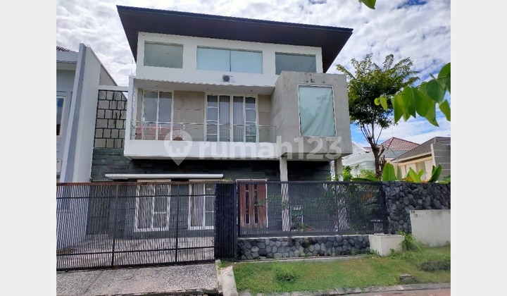 Pakuwon City, San Antonio - rumah minimalis dekat ITS UNAIR Pakuwon City, San Antonio - rumah minimalis dekat ITS UNAIR