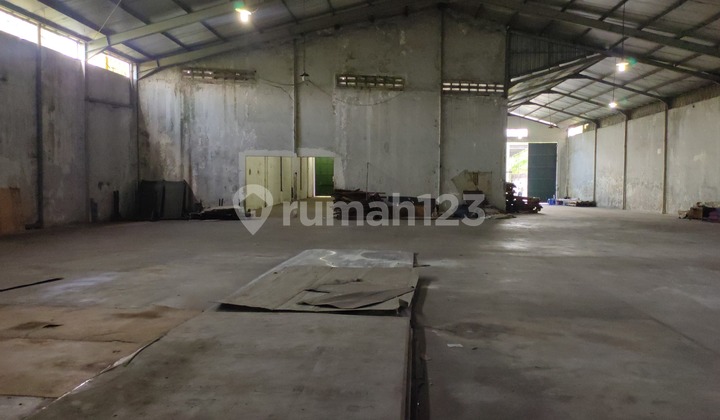 Gudang nol jalan Raya Trosobo jalan propinsi akses kontainer 40 feet 1