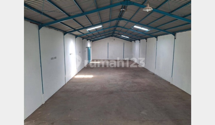 Gudang dalam Kompleks Tanrise South Gate Gedangan rapi siap huni akses kontainer 40 feet area industri 1