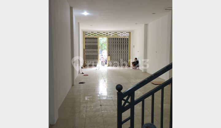 Ruko 3 lantai nol jalan Raya Tenggilis double way 2