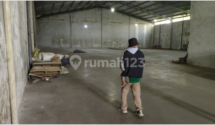 Gudang nol jalan Raya Trosobo jalan propinsi akses kontainer 40 feet 2