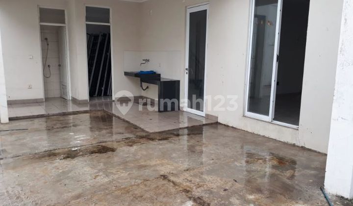 For Rent 2-Story House on Boulevard Australia, Green Lake City