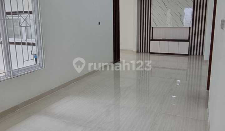 For Sale Poris Paradise Exclusive 2-Story House Tangerang 2