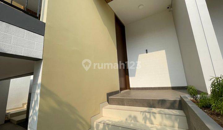 Dijual Rumah Siap Huni 2 + Atric Room Bsd Blizfield 2