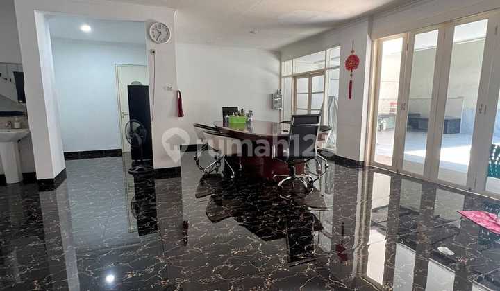 For Rent / For Sale 2-Story House Elang Laut North Jakarta